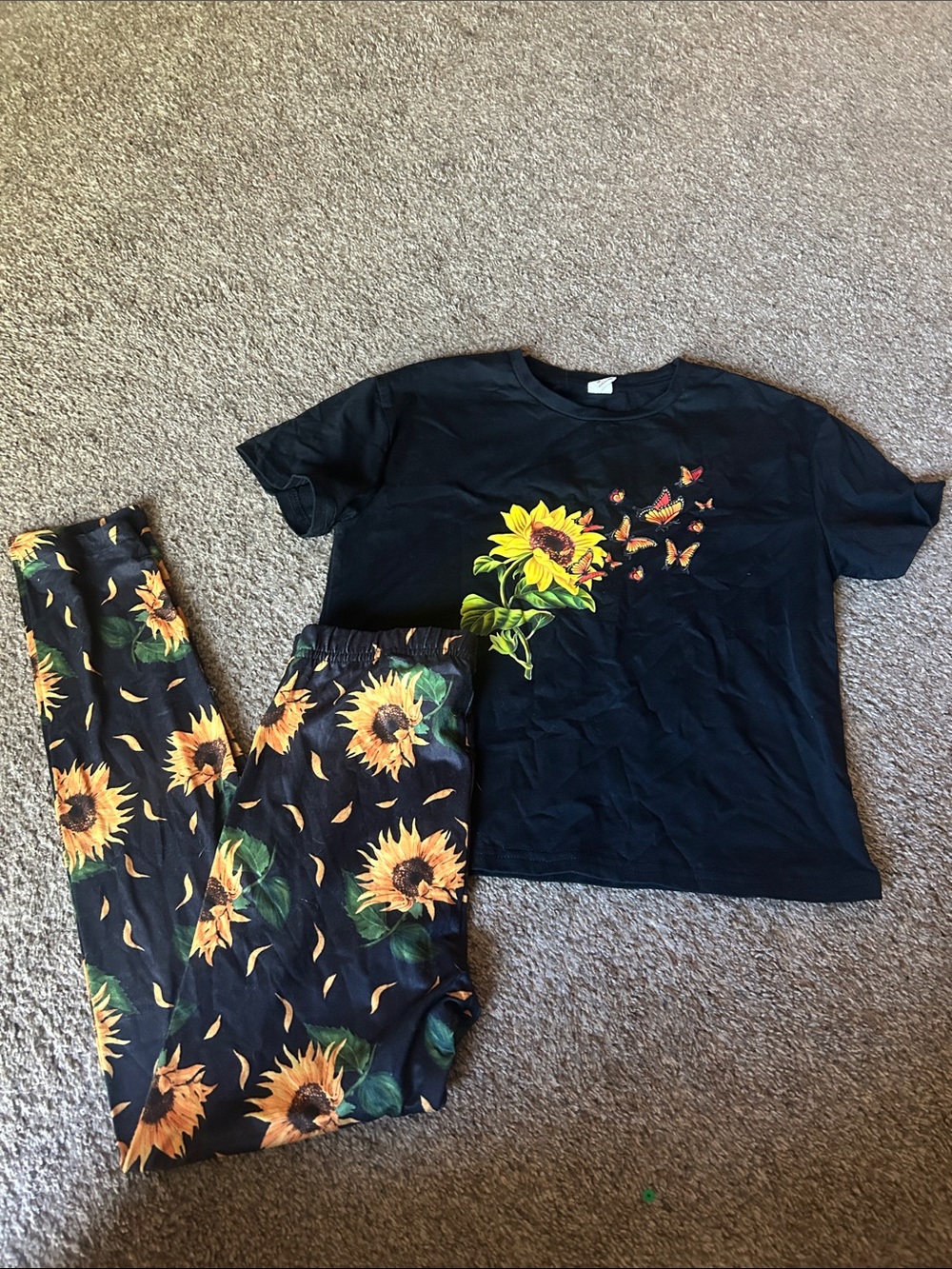Kids Sunflower shirt legging Set shirt size 9 youth pants size 10 Youth